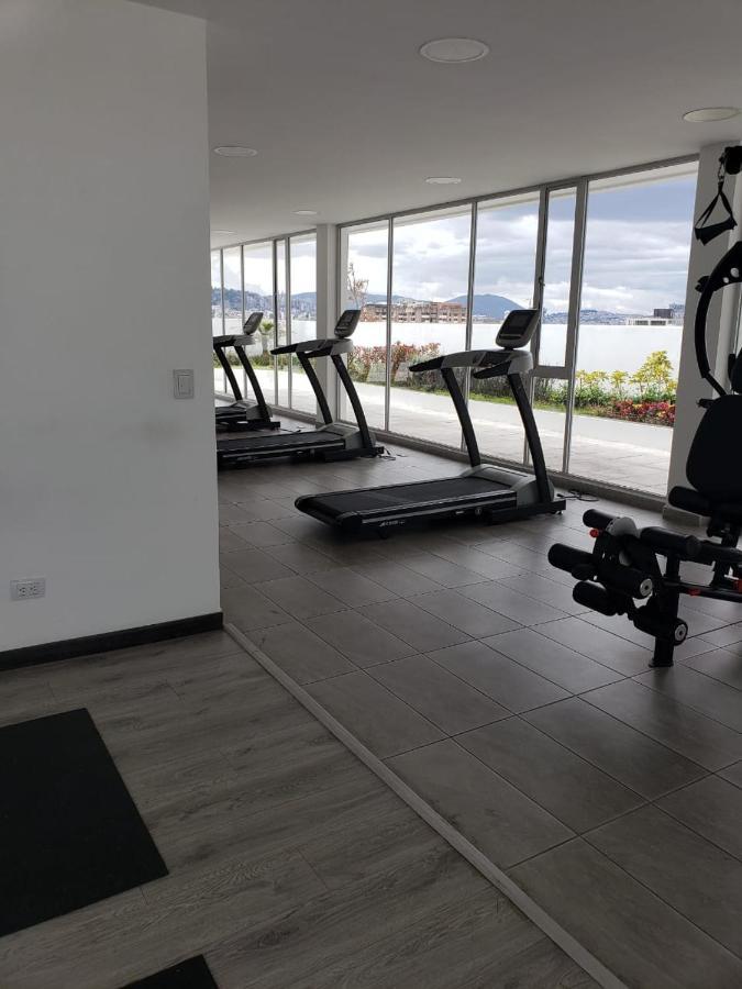 Hermoso Departamento, Centrico Y Tranquilo Quito Exteriör bild