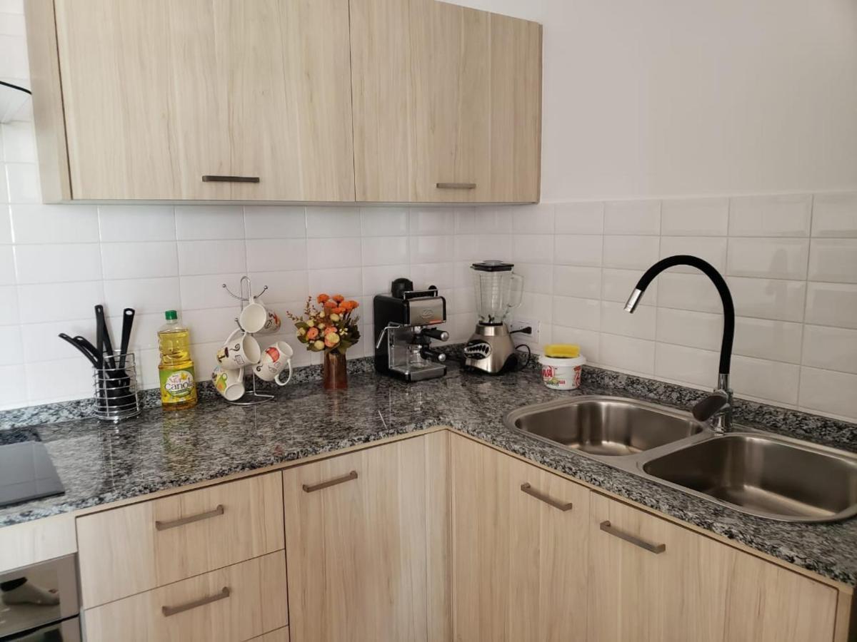 Hermoso Departamento, Centrico Y Tranquilo Quito Exteriör bild